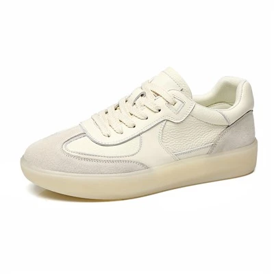 Sneakers ta 'skateboarding stil vintage